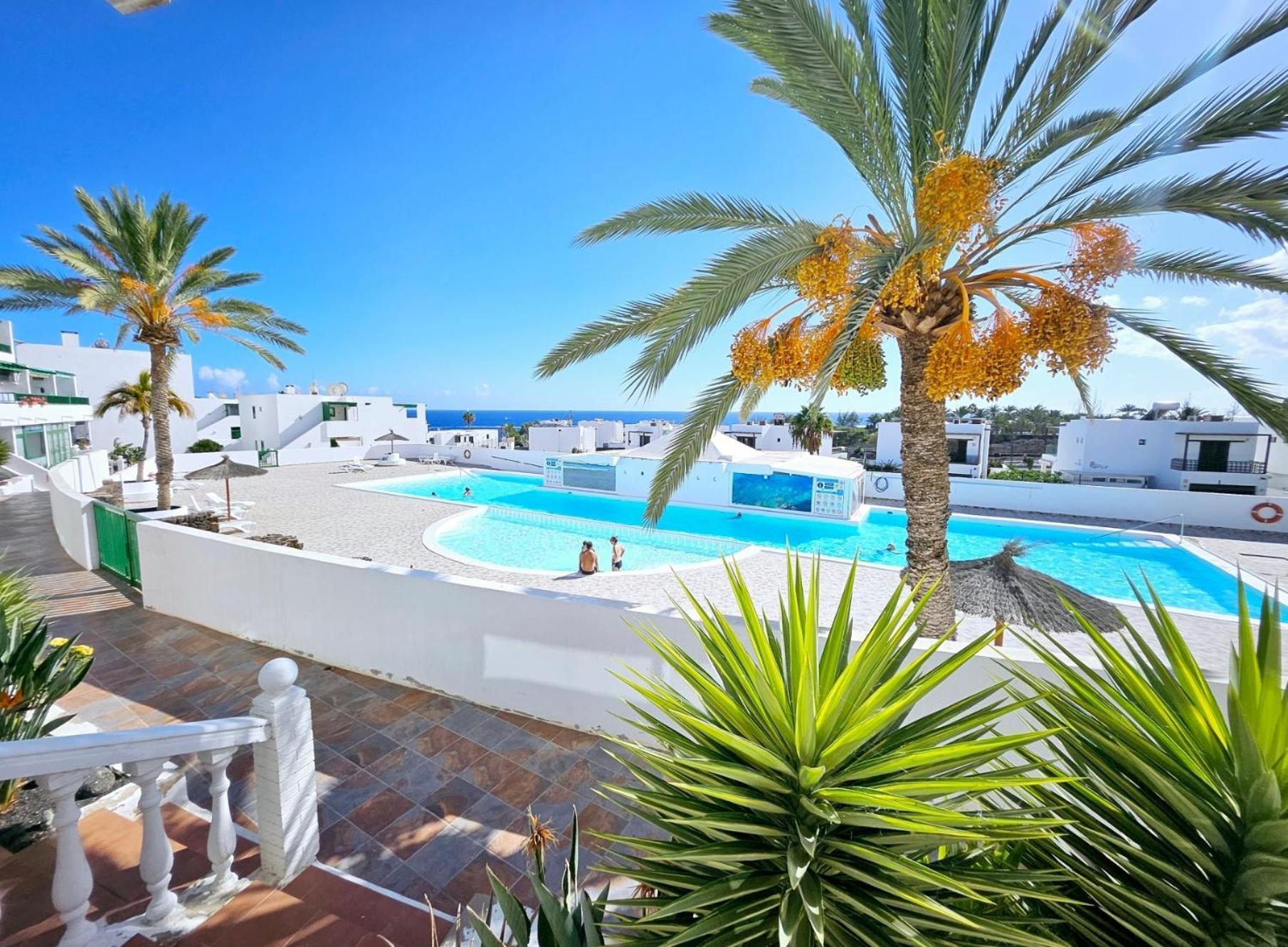 Azul Tuscan Playa Y Piscina Costa Teguise Buitenkant foto