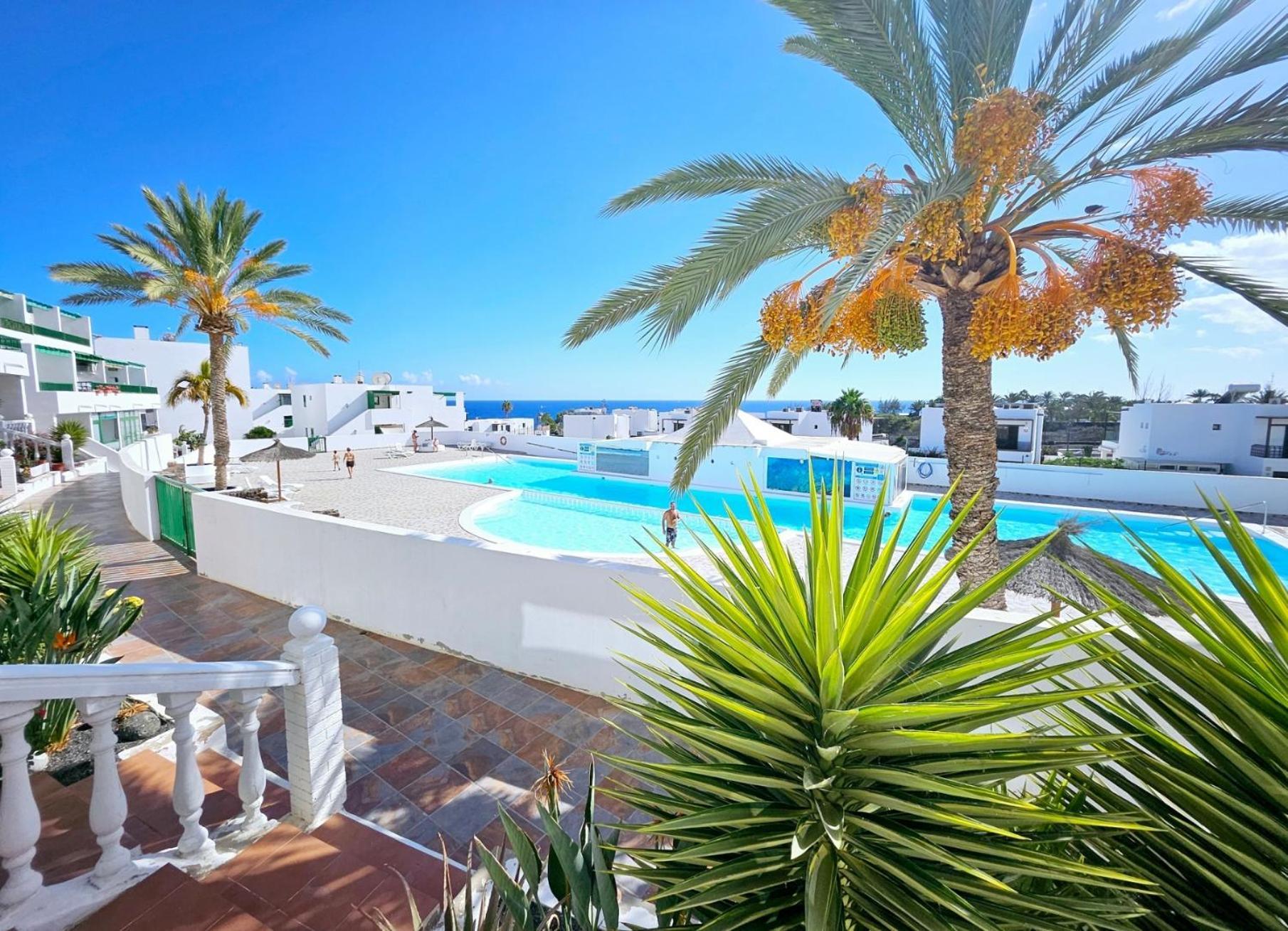 Azul Tuscan Playa Y Piscina Costa Teguise Buitenkant foto