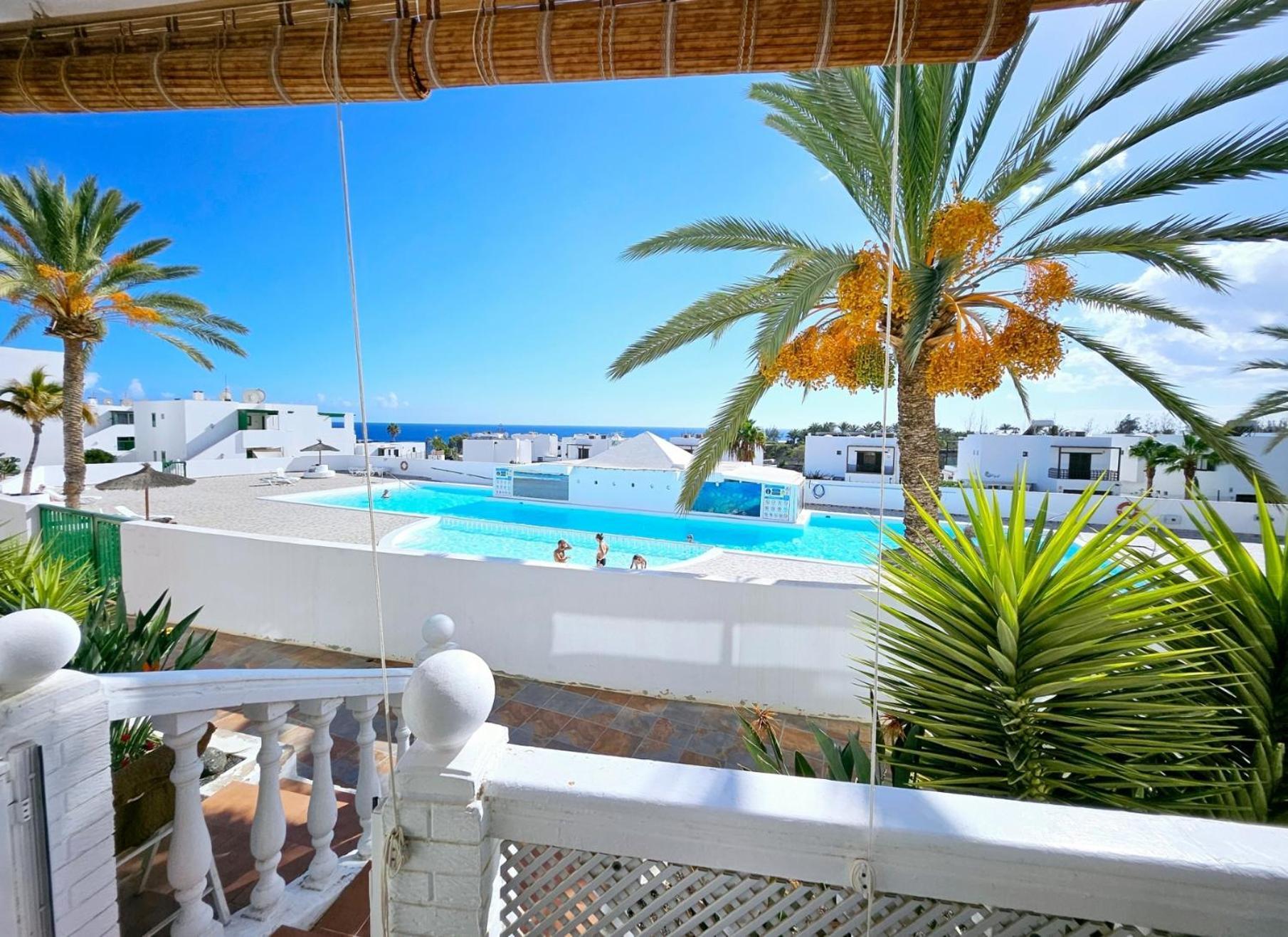 Azul Tuscan Playa Y Piscina Costa Teguise Buitenkant foto