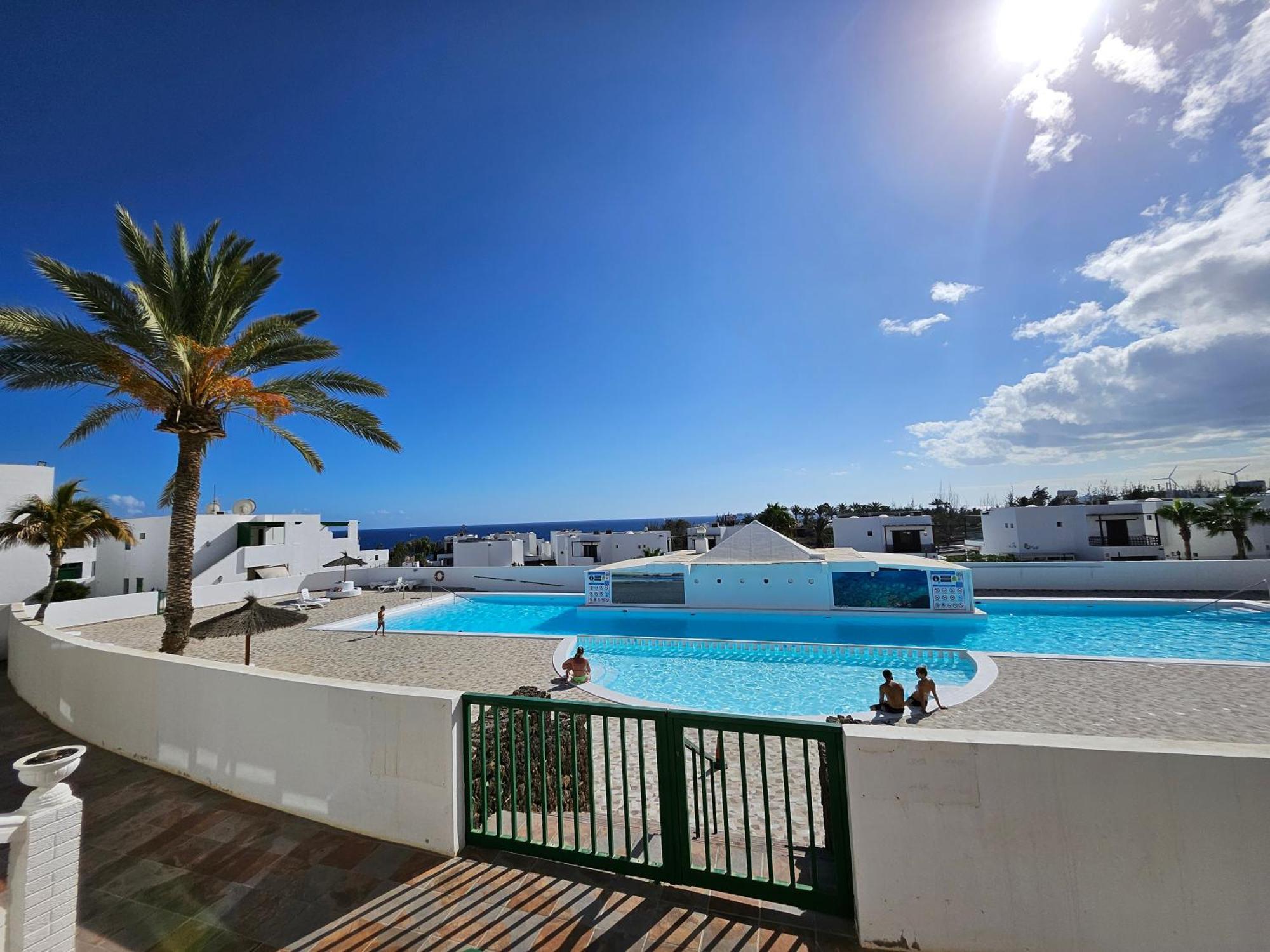 Azul Tuscan Playa Y Piscina Costa Teguise Buitenkant foto