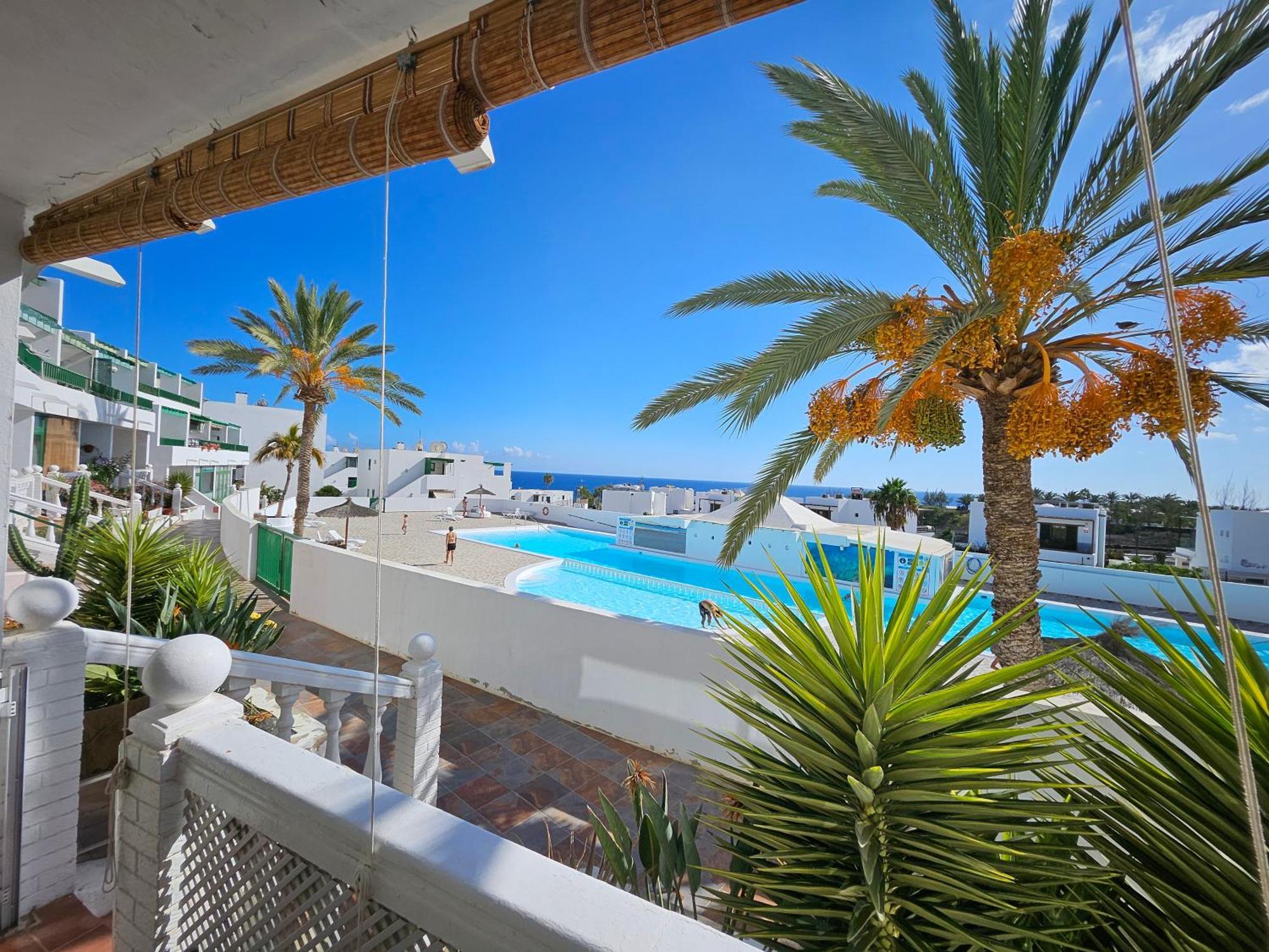 Azul Tuscan Playa Y Piscina Costa Teguise Buitenkant foto